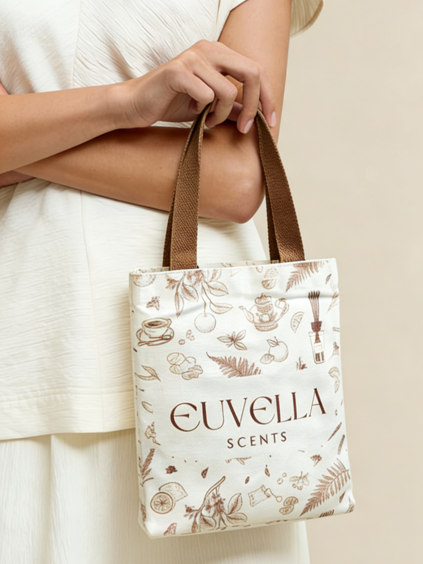 Signature Petite Tote